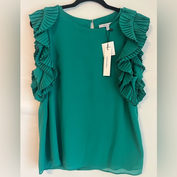 NWT! fab'rik - Naked Zebra Green Ruffled Sleeve Blouse - Picture 4 of 5